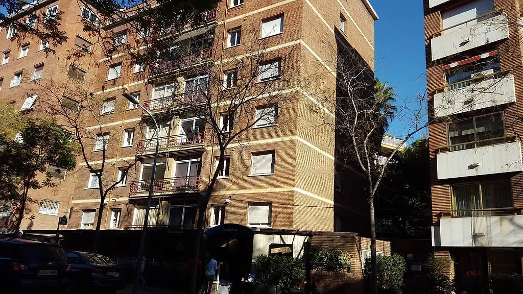 Isabella'S House Aparthotel Βαρκελώνη 3*,